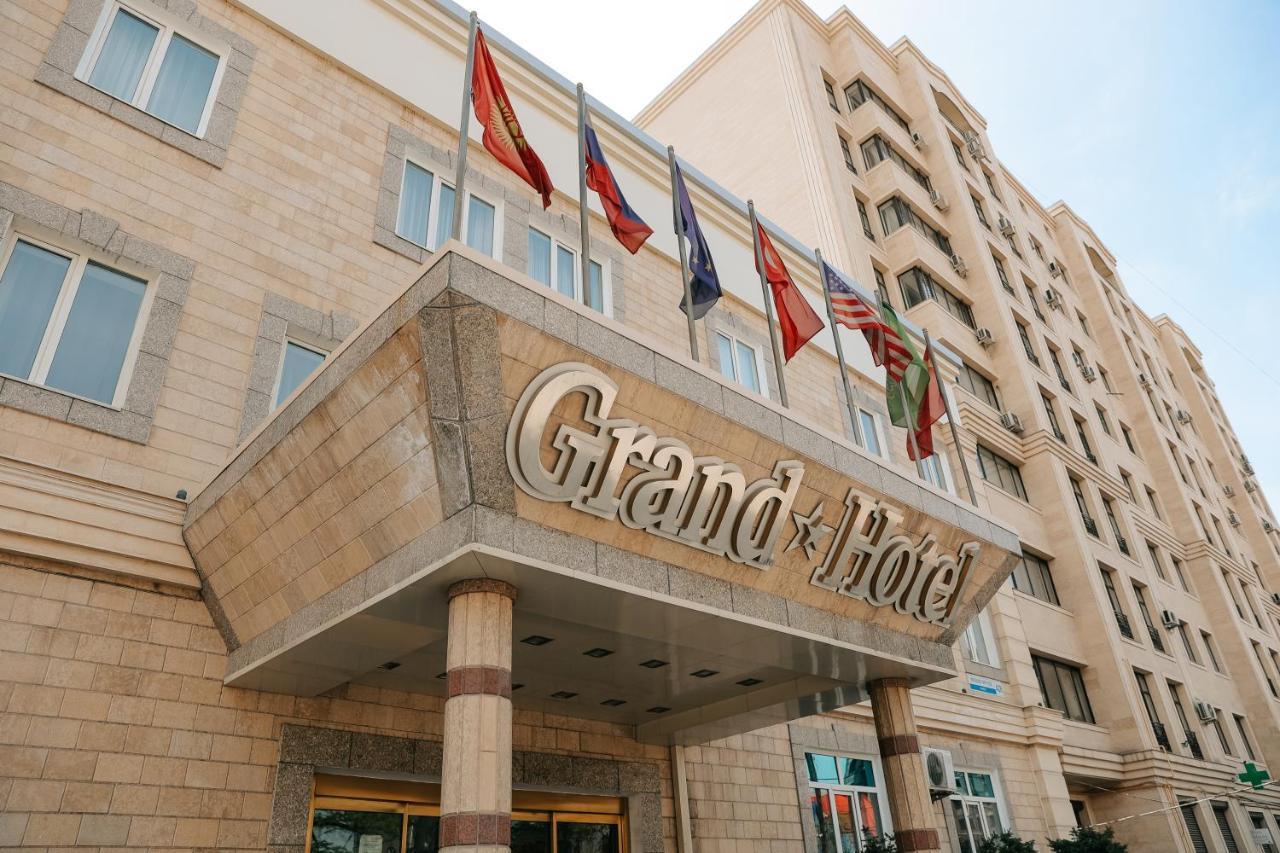 Grand Hotel Bişkek Dış mekan fotoğraf