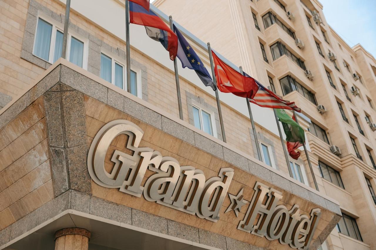 Grand Hotel Bişkek Dış mekan fotoğraf